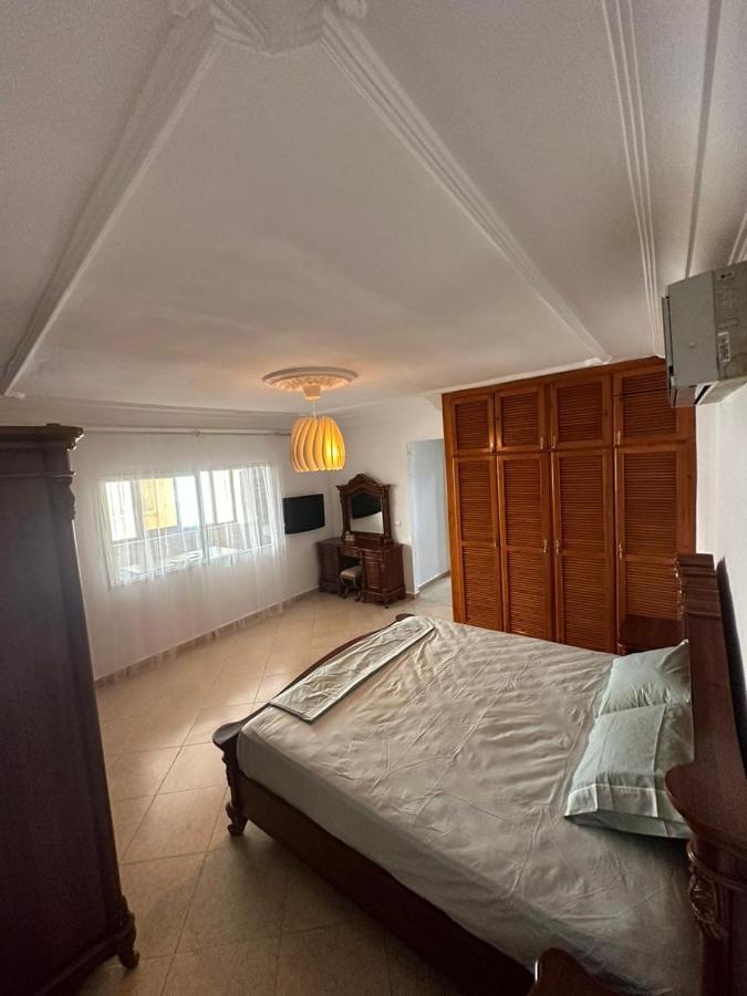 Vaste Appartement Au Centre De Tétouan 외부 사진